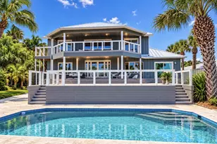 114 N Sewalls Point Rd, Sewalls Point, FL 00000 - Photo 1