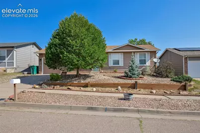 6830 Parkridge Court, Colorado Springs, CO 80915 - Photo 2