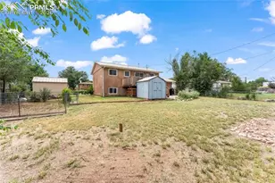 1325 Southmoor Dr, Fountain, CO 80817 - Photo 12