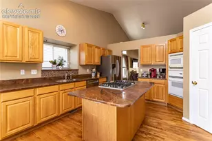 1250 Bison Ridge Dr, Colorado Springs, CO 80919 - Photo 8