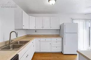 2436 Launcelot Ct, Colorado Springs, CO 80904 - Photo 10