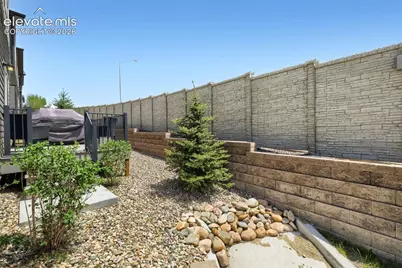 5309 Sky Top Lane, Colorado Springs, CO 80918 - Photo 4