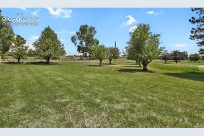 310 L Street, Penrose, CO 81212 - Photo 4