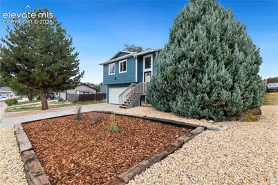 104 Comanche Court, Fountain, CO 80817 - Photo 2