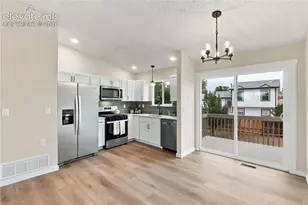 104 Comanche Ct, Fountain, CO 80817 - Photo 8