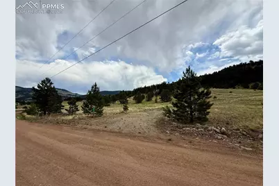 682 Nancy Ann Arroyo Na, Guffey, CO 80820 - Photo 2