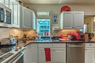 422 E Dale St, Colorado Springs, CO 80923 - Photo 16