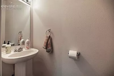 2256 Gilpin Avenue, Colorado Springs, CO 80910 - Photo 14