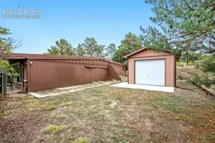 875 Eagle Rock Rd, Colorado Springs, CO 80918 - Photo 44