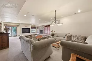 5410 Marshglen Ct, Colorado Springs, CO 80906 - Photo 28