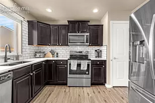 10924 Nolin Dr, Colorado Springs, CO 80925 - Photo 14