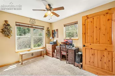 858 Oak Ridge Road, Manitou Springs, CO 80829 - Photo 10