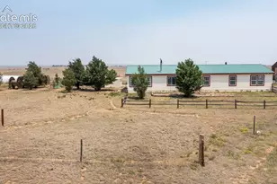 755 High Prairie Point, Calhan, CO 80808 - Photo 2