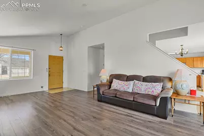 7203 Bentwater Drive, Fountain, CO 80817 - Photo 8