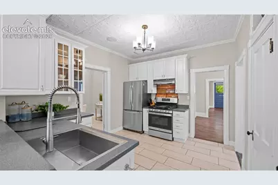 1527 N Nevada Avenue, Colorado Springs, CO 80907 - Photo 14