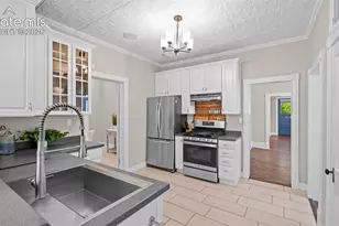 1527 N Nevada Ave, Colorado Springs, CO 80907 - Photo 14