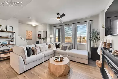 3635 Levy Park Drive, Colorado Springs, CO 80922 - Photo 4