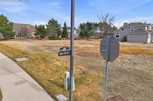 3810 Edgecliff Ct, Colorado Springs, CO 80904 - Photo 20