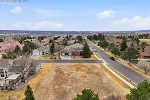 3810 Edgecliff Ct, Colorado Springs, CO 80904 - Photo 14