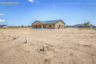 307 N Lyons Dr, Pueblo West, CO 81007 - Photo 36