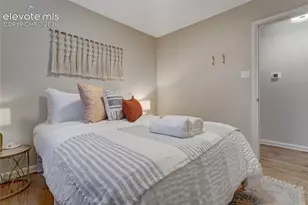 616 Bonfoy Ave, Colorado Springs, CO 80909 - Photo 14