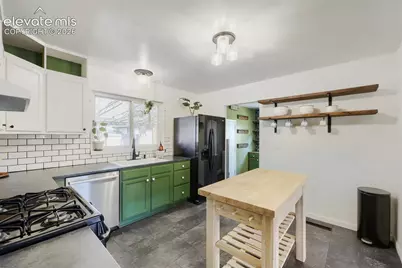 304 Doris Drive, Colorado Springs, CO 80911 - Photo 8