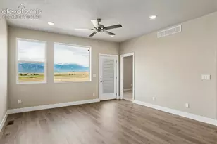 5464 Triple Tree St, Colorado Springs, CO 80925 - Photo 8