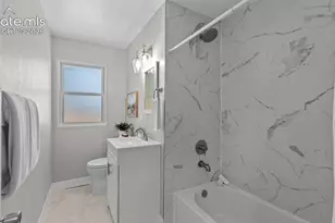 1324 Eagle View Dr, Colorado Springs, CO 80909 - Photo 8