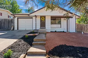 1324 Eagle View Dr, Colorado Springs, CO 80909 - Photo 1
