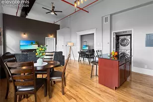 211 W 2nd St, Pueblo, CO 81003 - Photo 6