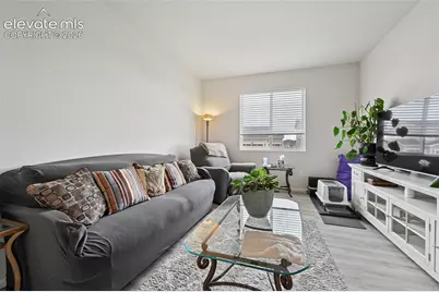 3964 Haleyville Court, Aurora, CO 80019 - Photo 10