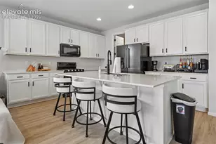 3964 Haleyville Ct, Aurora, CO 80019 - Photo 2