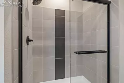 1438 N Moonbeam Drive, Pueblo, CO 81007 - Photo 28