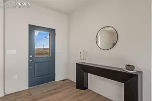 1438 N Moonbeam Dr, Pueblo, CO 81007 - Photo 4