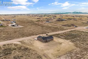 1438 N Moonbeam Dr, Pueblo, CO 81007 - Photo 44