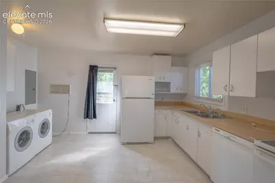 1221 Rockwood Avenue, Colorado Springs, CO 80905 - Photo 10