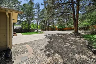 650 Allegheny Dr, Colorado Springs, CO 80919 - Photo 28