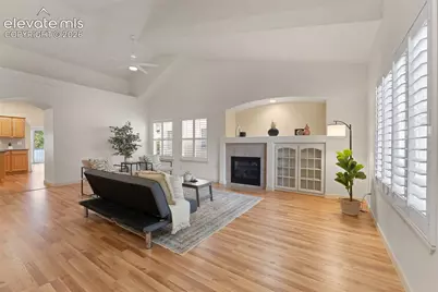 5766 Creekwood Court, Colorado Springs, CO 80918 - Photo 4