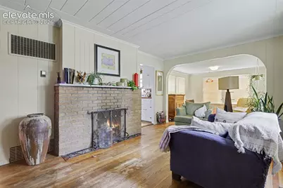 921 N Hancock Avenue, Colorado Springs, CO 80903 - Photo 4
