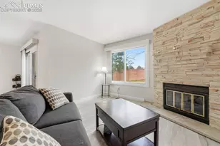 3469 Trenary Ln, Colorado Springs, CO 80918 - Photo 10