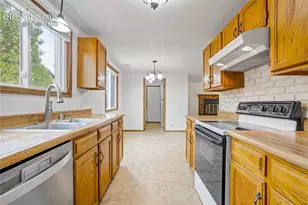 2070 Piros Dr, Colorado Springs, CO 80915 - Photo 14