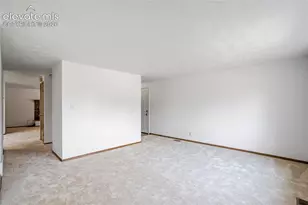 2070 Piros Dr, Colorado Springs, CO 80915 - Photo 8