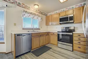 7672 Montarbor Dr, Colorado Springs, CO 80918 - Photo 8