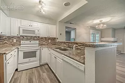 1057 Acapulco Court, Colorado Springs, CO 80910 - Photo 6