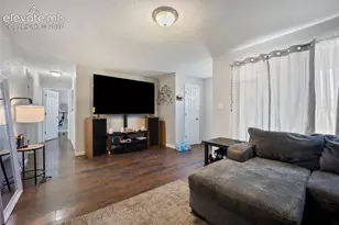 60 Loch Lomond Ln, Pueblo, CO 81001 - Photo 8