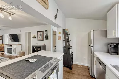 705 N Corona Street, Colorado Springs, CO 80903 - Photo 14