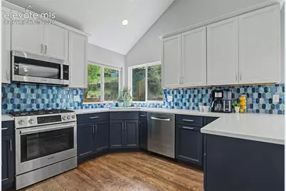 885 Marlstone Place, Colorado Springs, CO 80904 - Photo 14