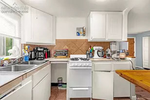 526 Bonfoy Ave, Colorado Springs, CO 80909 - Photo 10