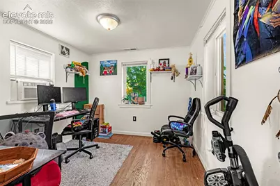 526 Bonfoy Avenue, Colorado Springs, CO 80909 - Photo 6