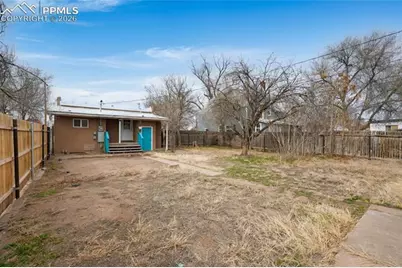 2232 E Routt Avenue, Pueblo, CO 81004 - Photo 18